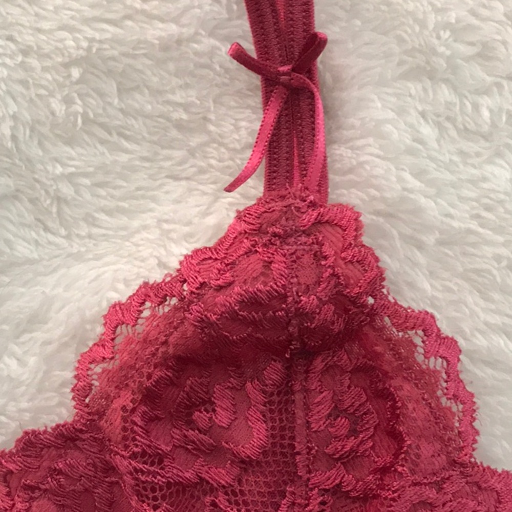 NWOT Lace bralette - Picture 2 of 6